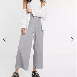 ASOS DESIGN Tall Plisse Culotte Trousers